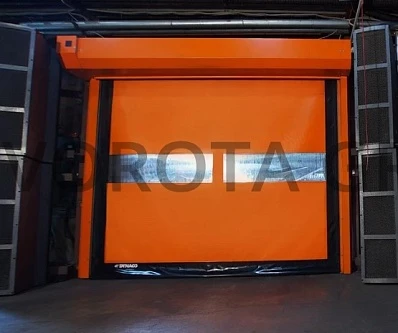 Скоростные ПВХ ворота с горизонтальными окнами 2000х3900
